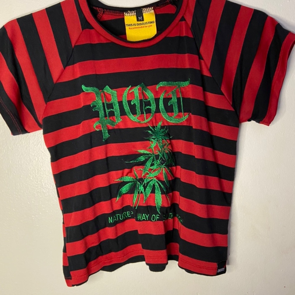 Omighty Pot Tee